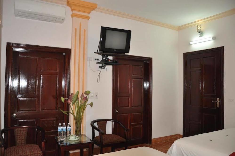 Tuan Ngoc Hotel Νιν Μπιν Εξωτερικό φωτογραφία